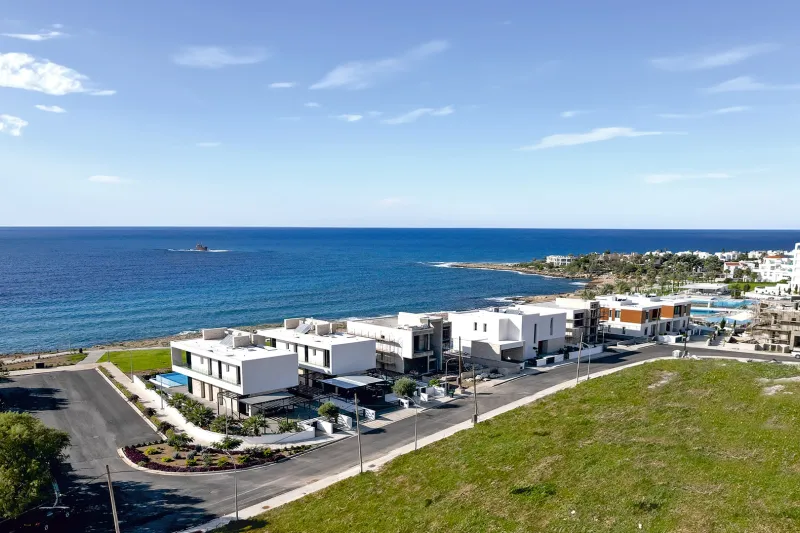 Pelagos Beachfront Villas – Villa in Paphos